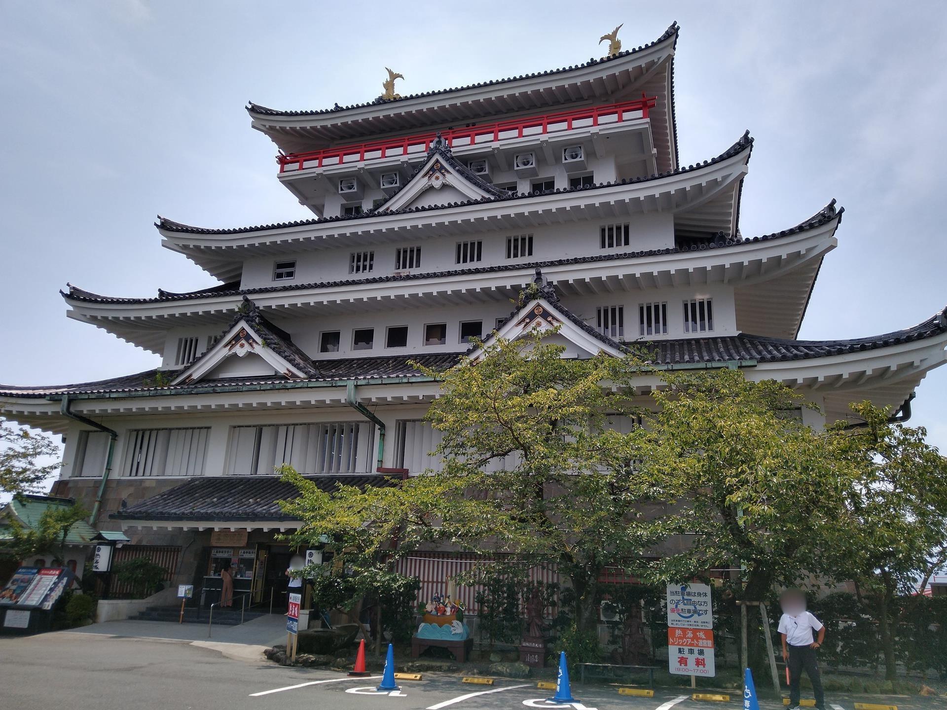 短い時間でまわる東伊豆・熱海の観光コース|1日目バナナワニ園・3日目秘宝館